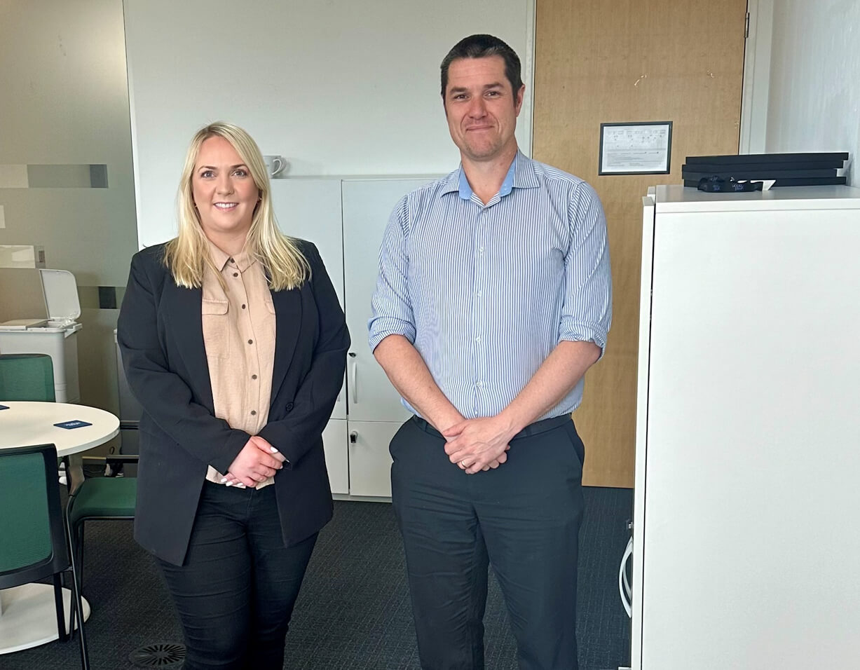 internal associate director